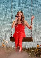 59th Annual CMA Awards - Show