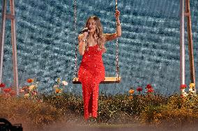 59th Annual CMA Awards - Show