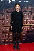 Vie Privee Paris Film Premiere NB