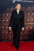 Vie Privee Paris Film Premiere NB