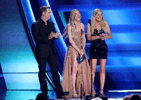 59th Annual CMA Awards - Show