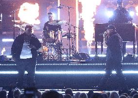 59th Annual CMA Awards - Show