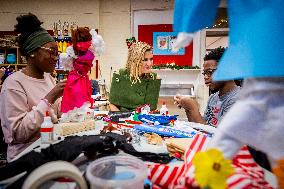 Queen Maxima Visits Mobiel Primary School - Amsterdam