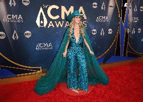 59th Annual CMA Awards - Arrivals