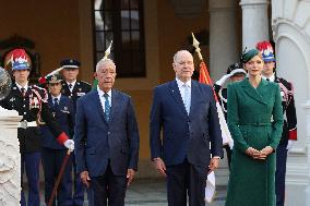 NO TABLOID - Prince Albert and Princess Charlene Welcome Portuguese President - Monaco