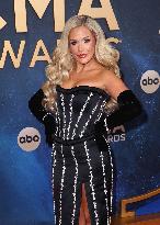 59th Annual CMA Awards - Arrivals
