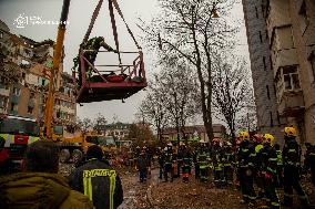 The Death Toll Rises in Ternopil Missile Strike Claims 31 Lives - Ukraine