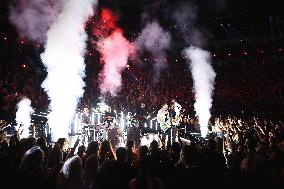 59th Annual CMA Awards - Show