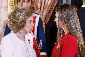 Spanish Royal Family At Golden Fleece Award Ceremony - Madrid