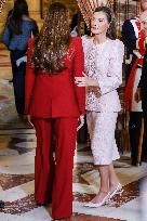 Spanish Royal Family At Golden Fleece Award Ceremony - Madrid