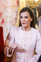 Spanish Royal Family At Golden Fleece Award Ceremony - Madrid