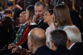 Spanish Royal Family At Golden Fleece Award Ceremony - Madrid