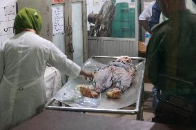 5.7-Magnitude Earthquake Kills 8 in Bangladesh