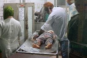 5.7-Magnitude Earthquake Kills 8 in Bangladesh