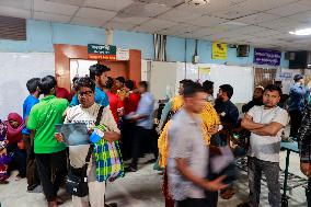 5.7-Magnitude Earthquake Kills 8 in Bangladesh