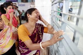 5.7-Magnitude Earthquake Kills 8 in Bangladesh