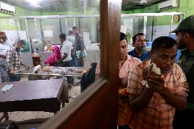 5.7-Magnitude Earthquake Kills 8 in Bangladesh