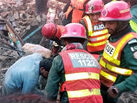 15 Killed in Glue Factory Explosion - Pakistan