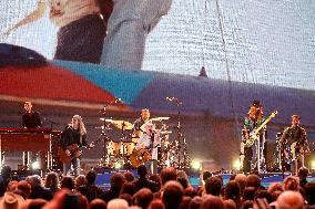 59th Annual CMA Awards - Show