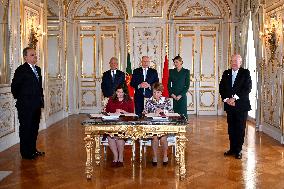 NO TABLOIDS - Prince Albert and Princess Charlene with Portuguese President during a Signing Ceremony - Monaco