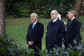 NO TABLOIDS - Prince Albert and Princess Charlene with Portuguese President At Saint-Martin Garden - Monaco