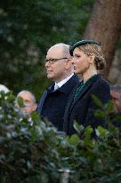NO TABLOIDS - Prince Albert and Princess Charlene with Portuguese President At Saint-Martin Garden - Monaco