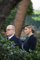 NO TABLOIDS - Prince Albert and Princess Charlene with Portuguese President At Saint-Martin Garden - Monaco