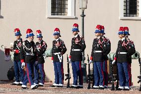 NO TABLOIDS - Prince Albert and Princess Charlene with Portuguese President At Saint-Martin Garden - Monaco