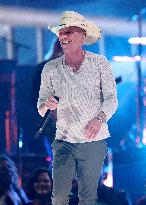 59th Annual CMA Awards - Show