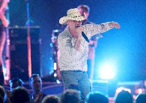 59th Annual CMA Awards - Show