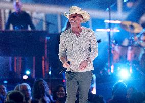 59th Annual CMA Awards - Show