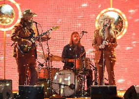 59th Annual CMA Awards - Show