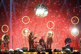 59th Annual CMA Awards - Show