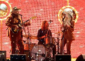 59th Annual CMA Awards - Show