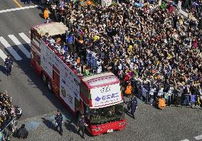 Baseball: Hanshin Tigers' victory parade