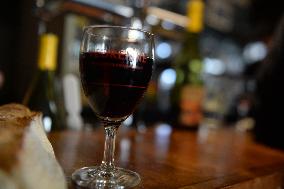 Illustration - Beaujolais Nouveau 2025 - Paris