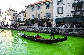 Extinction Rebellion Blitz Paints Navigli and Darsena Canals Green To Protest Against Climate Change - Italy