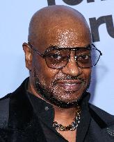 Femme It Forward Give Her FlowHERS Gala - LA