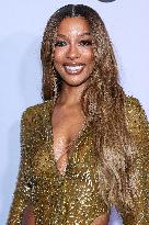 Femme It Forward Give Her FlowHERS Gala - LA