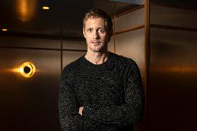 ALEXANDER SKARSGÅRD IN THE MOVIE "PILLION"