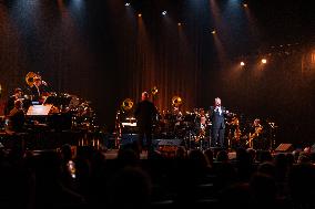 The Voice Is Back - Franck Sinatra - Paris