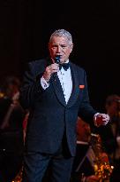 The Voice Is Back - Franck Sinatra - Paris