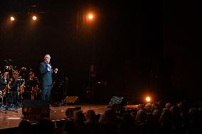 The Voice Is Back - Franck Sinatra - Paris