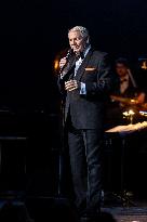 The Voice Is Back - Franck Sinatra - Paris