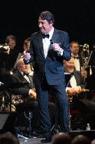 The Voice Is Back - Franck Sinatra - Paris