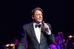 The Voice Is Back - Franck Sinatra - Paris