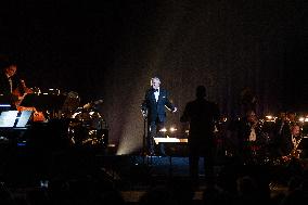 The Voice Is Back - Franck Sinatra - Paris