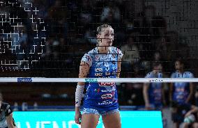 VOLLEY - Serie A1 Femminile - Igor Gorgonzola Novara vs Cbf Balducci Hr Macerata