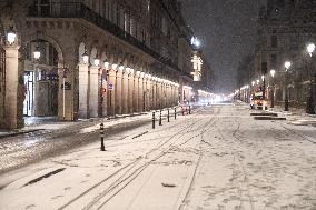 Illustration - Snow in Paris