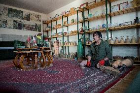 Iraqi Deminer Loses Legs Clearing Mines - Iraq